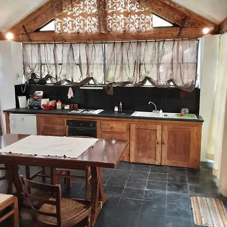Casa Vacanze Mare E Monti * Praelo